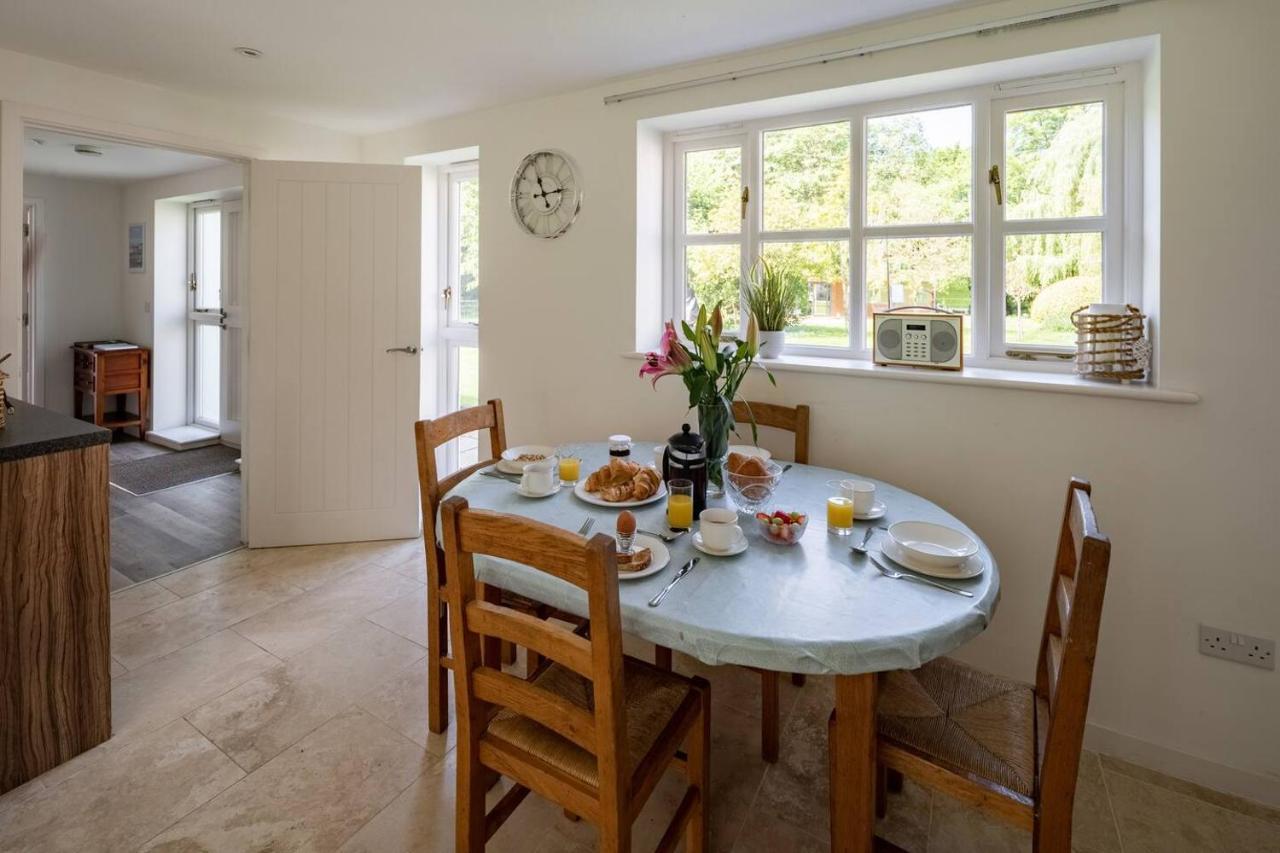 Osbornes Holiday House Near Exeter With Swimming Pool Esterno foto